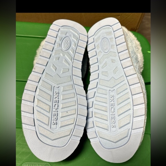 Skechers Sweater Knit Faux Fur Slippers - Ice Angel - Picture 3 of 6